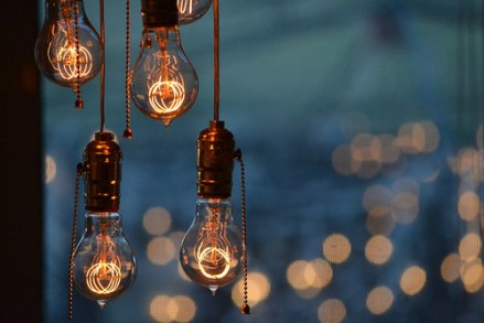 creative-bulbrite-nostalgic-lightbulbs-2_large